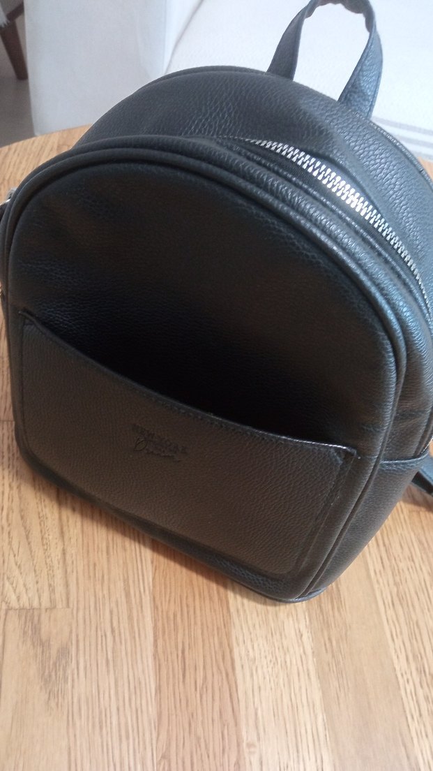 Siyah Deri Kadın Sırt Çantası - Görsel 4