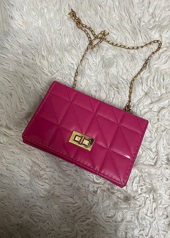 Zincir Detaylı Pembe Deri Kadın Çanta - Görsel 2