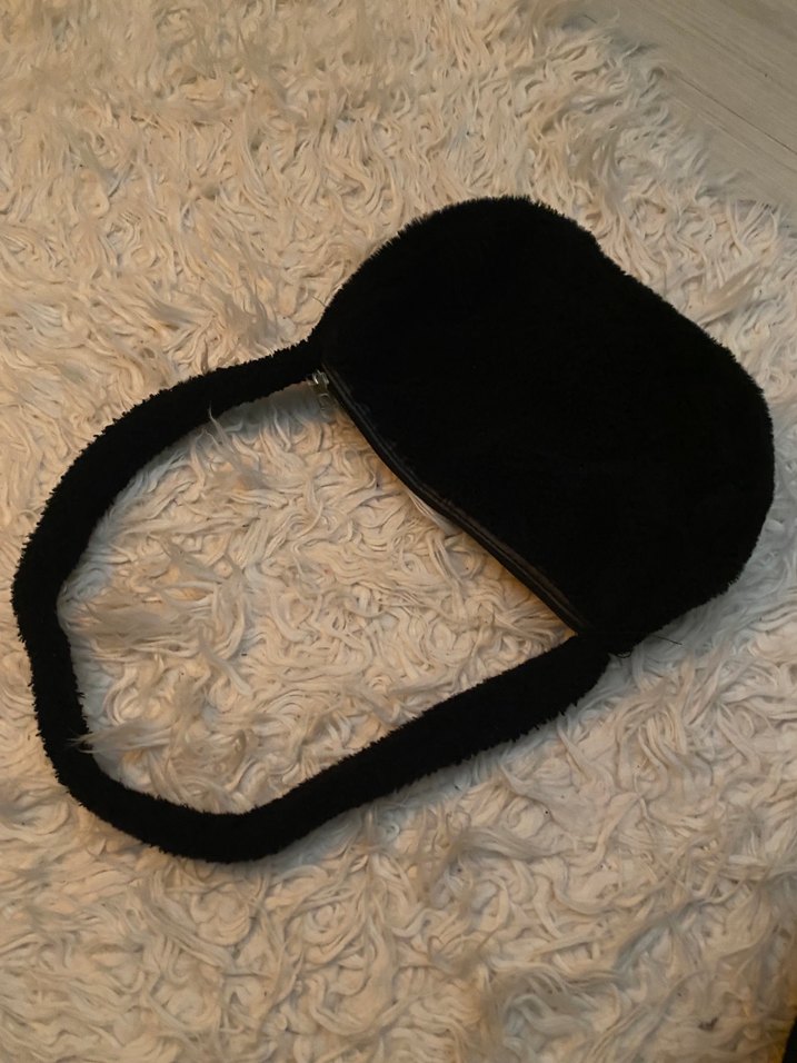 Siyah Peluş Kadın El Çantası - Görsel 3