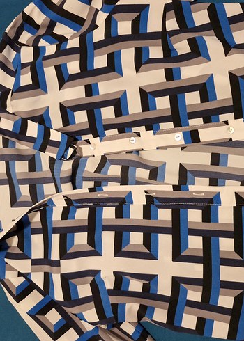 Mavi ve Gri Geometrik Desenli Kumaş koton gömlek - Görsel 5