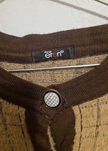 Düğmeli Kahverengi Kadın Triko Hırka - Görsel 4