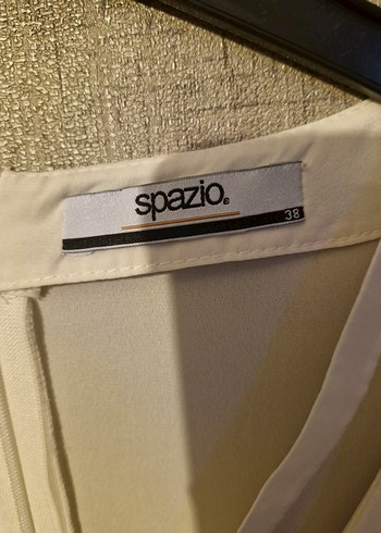 Beyaz V Yakalı Kısa Kollu Salaş Spazio Bluz - Görsel 4