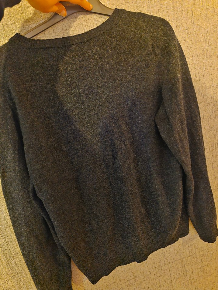 Gri V Yaka Yünlü Erkek Beymen Kazak - Görsel 4