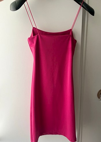 Pembe İnce Askılı Midi Elbise - Görsel 2