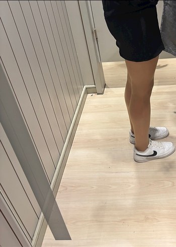 Siyah mini dar yırtmaçlı etek small beden