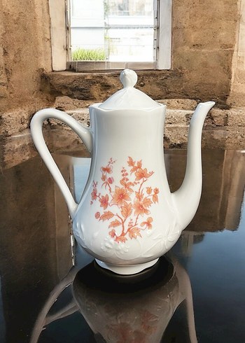 Limoges Pastel Çiçek Desenli Beyaz Porselen Demlik