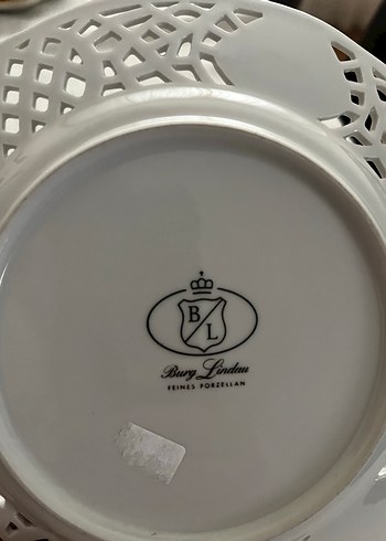 Beden Alman Ajurlu Kenarlı Kuş Desenli Dekoratif veya pasta tabağı