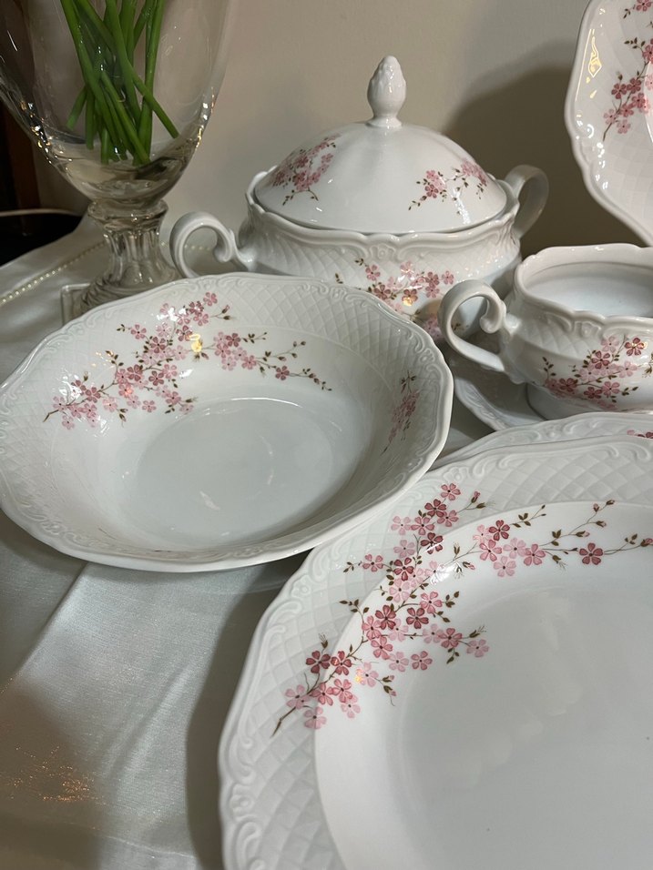 Alman damga 6 kişilik Beyaz Çiçek Desenli Porselen Yemek Takımı - Görsel 3