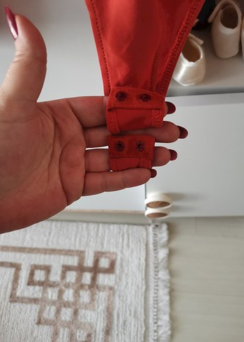 Kiremit rengi V Yaka Drapeli Uzun Kollu Bluz - Görsel 5