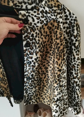 Leopar Desenli Kısa Suni Kürk Ceket - Görsel 7