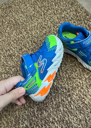 25 Beden Işıklı Erkek Çocuk Renkli Spor Ayakkabı