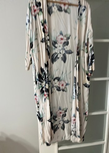Diğer Uzun Beyaz Çiçekli Bohem Kadın Kimono