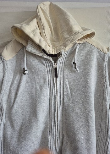 Bershka kapşonlu triko hırka