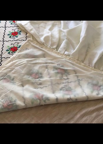 el emegi göz nuru işleme yatak örtüsü 190/ 140 cm - Görsel 5