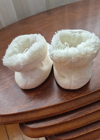 Kız Çocuk Beyaz Nakışlı Sıcak Terlik - Görsel 3