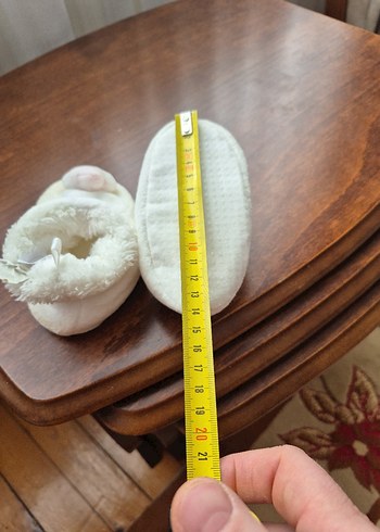 Kız Çocuk Beyaz Nakışlı Sıcak Terlik - Görsel 6