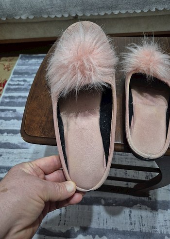 Pembe Kürklü Kadın Terlik - Görsel 5