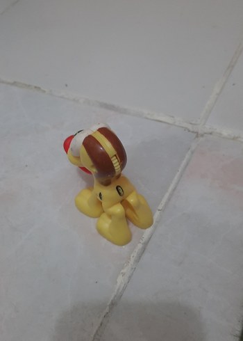 Renkli Sarı Aksiyon Figürü - Görsel 2