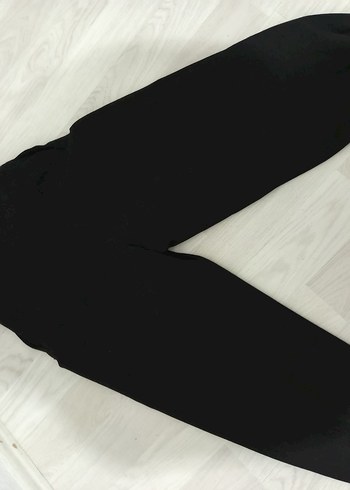 Düğmeli Siyah Midi KadınPantolon - Görsel 4