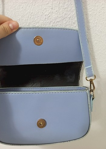 Mavi Süet Tokalı Kadın Çanta - Görsel 3