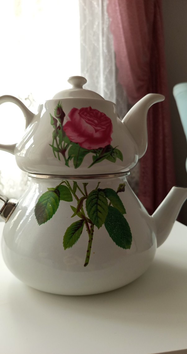 Beyaz Çiçek Desenli Pastel Çaydanlık - Görsel 2