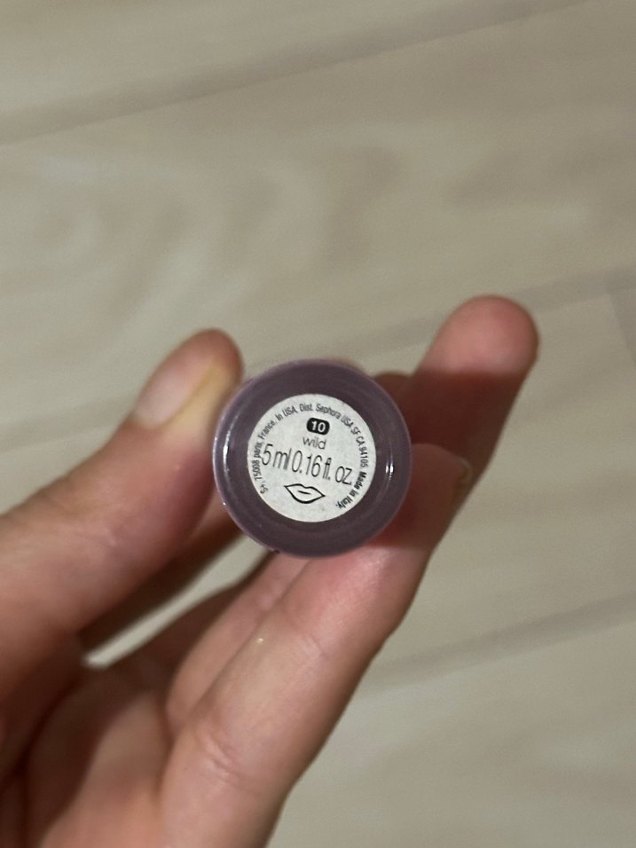 Mor renkli simli Dudak Parlatıcısı - Görsel 3