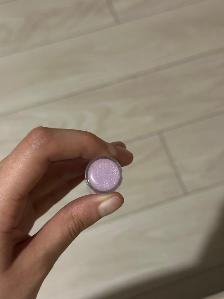 Mor renkli simli Dudak Parlatıcısı - Görsel 2