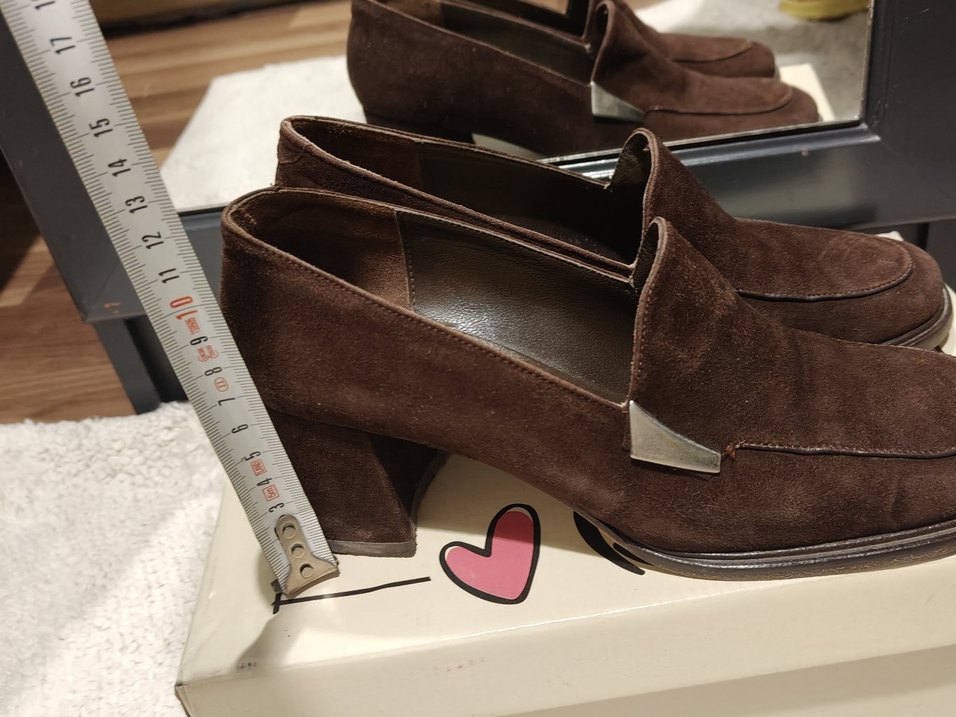 Kahverengi Süet Hakiki Deri Klasik/Vintage Topuklu Ayakkabı - Görsel 2