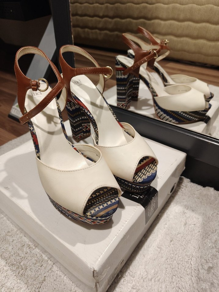 İnci 39 Numara Bohem Desenli Önü Açık Platform Topuklu Ayakkabı - Görsel 4