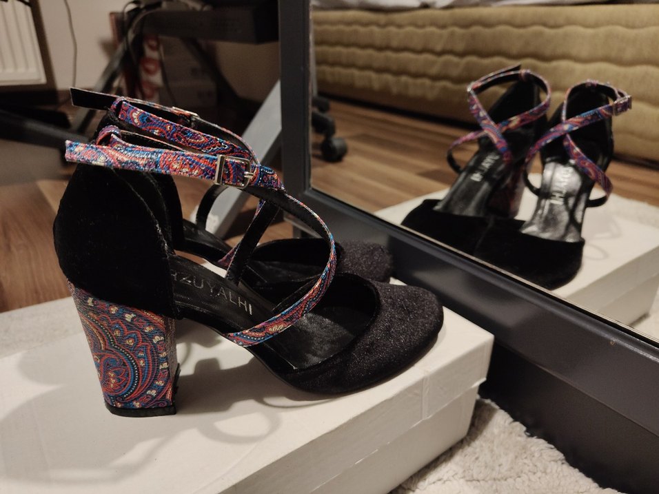 37 Numara Bohem Çok Renkli Tokalı Topuklu Kadın Ayakkabı - Görsel 2