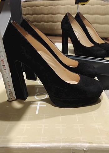 Hotiç 38 Numara Siyah Hakiki Deri Süet Platform Topuklu Ayakkabı - Görsel 2