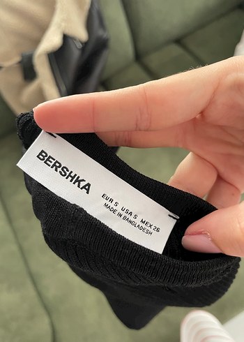 Bershka Siyah bluz Bershka