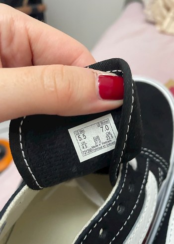 37 Beden kırmızı Renk Vans Old Skool Kadın Spor Ayakkabı Siyah/Beyaz