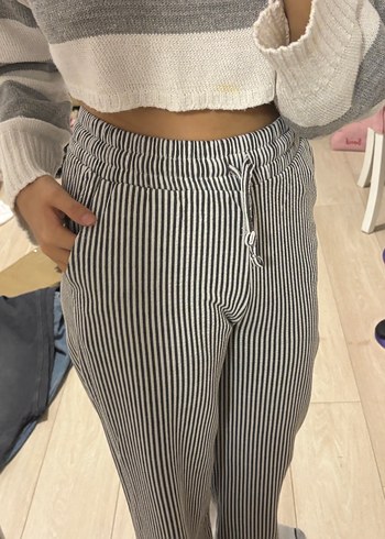 Stradivarius Stradivarius çizgili bol pantolon