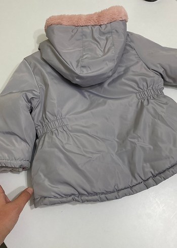 LC Waikiki kız bebek mont - Görsel 4