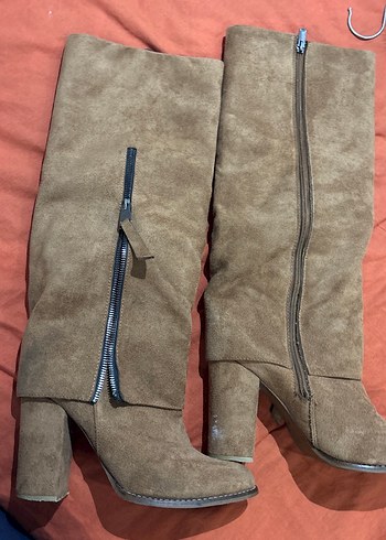 Diz Boyu Kahverengi tozluklu  Süet Fermuarlı Topuklu Çizme - Görsel 3