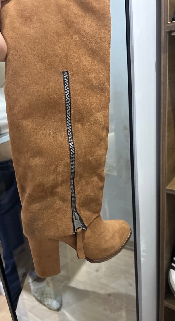 Diz Boyu Kahverengi tozluklu  Süet Fermuarlı Topuklu Çizme - Görsel 2