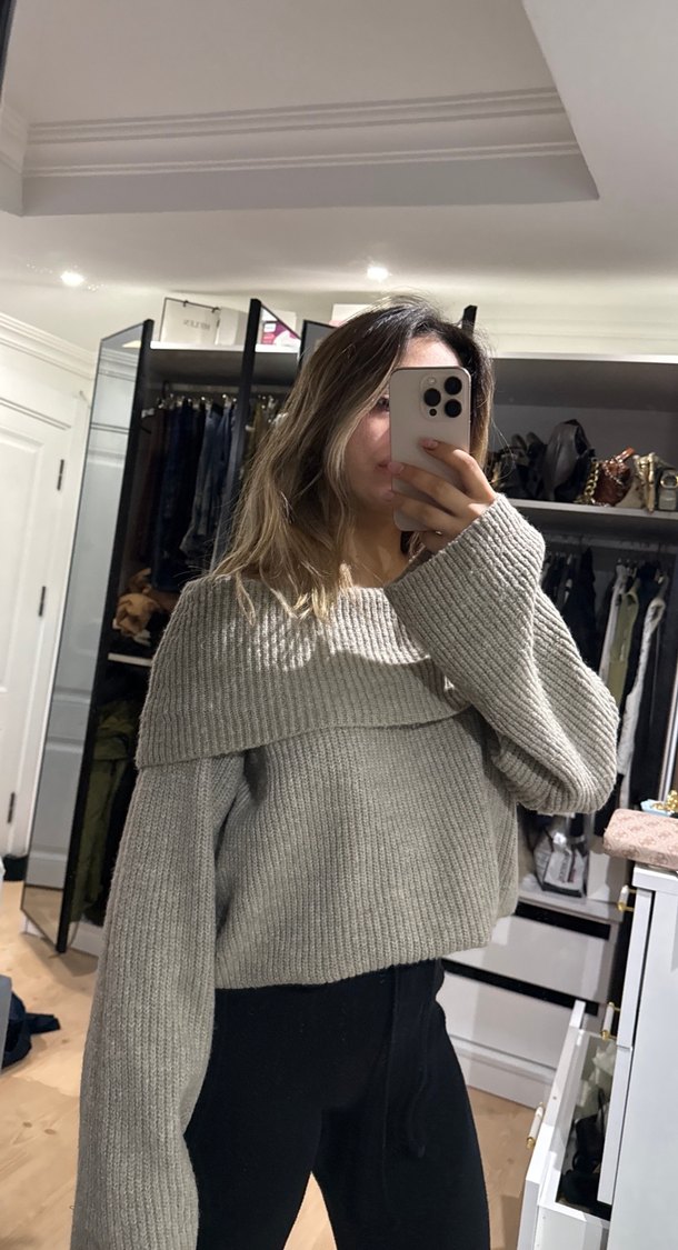 Gri Yüksek Yakalı Örgü Salaş Kazak - Görsel 4