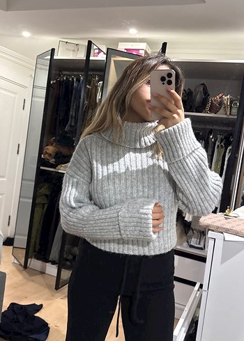 Gri Boğazlı Triko Kadın Kazak - Görsel 3