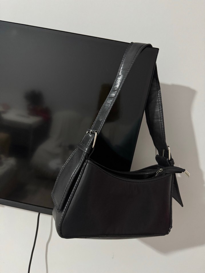 Siyah Deri Minimalist Kadın Çanta - Görsel 2