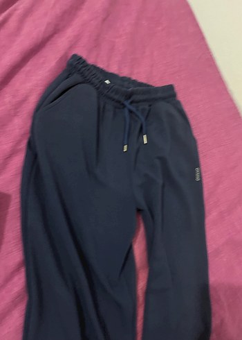 s Beden Yumuşak dökümlü kumaş pijama