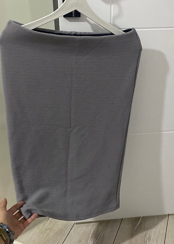 Gri Midi ligralı etek