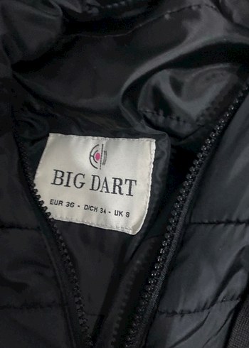 Siyah Kapüşonlu Kısa Kadın Kış Montu - Görsel 2