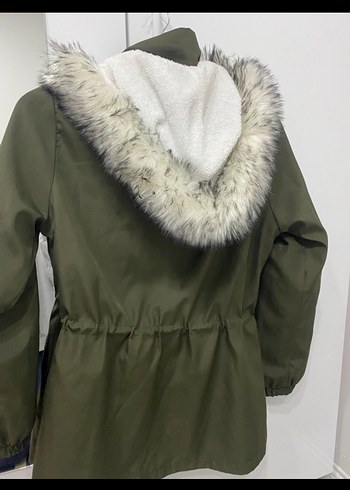 Kadın Haki Kısa Kürklü Sokak Stili Mont - Görsel 3