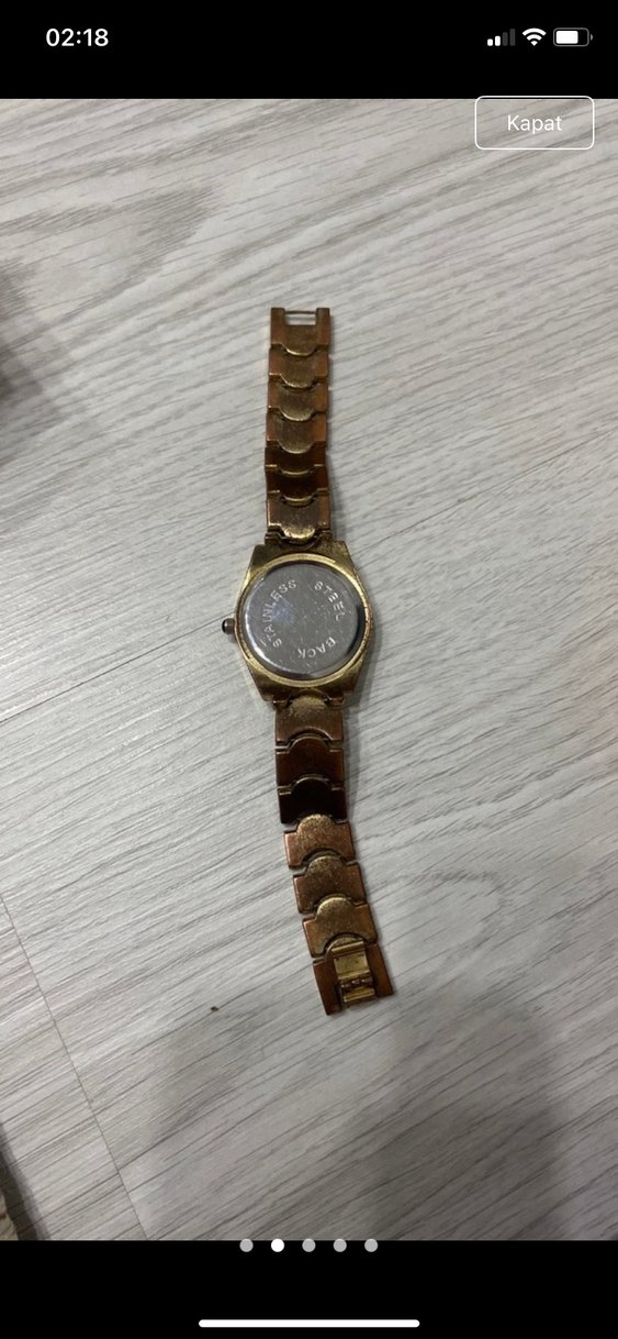 Zincir Detaylı Parlak Gold Kadın Saati - Görsel 2