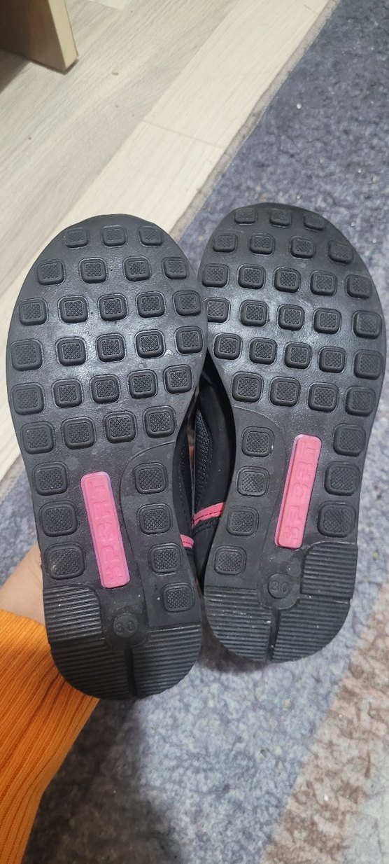 Kız Çocuk Pembe Velcro Spor Ayakkabı - Görsel 3