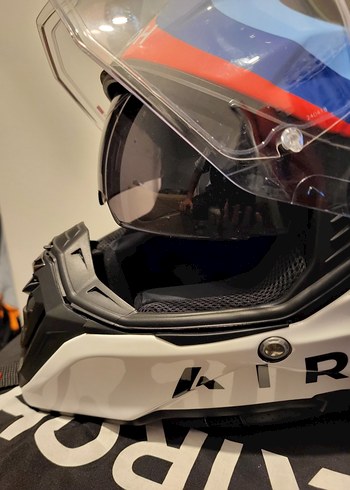 Airoh Commander 2 Doom, Karbon Kompozit kabuk - Görsel 4