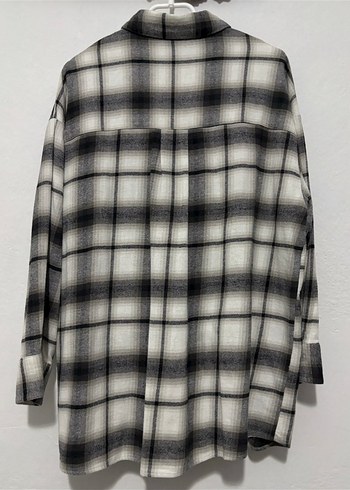 H&M Gri Ekose Düğmeli Kadın Gömlek
