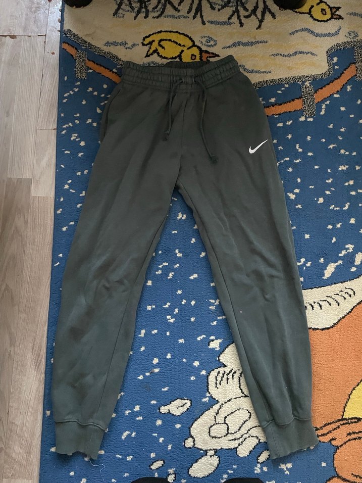 Koyu yeşil kadın Düğmeli eşofman Nike - Görsel 2