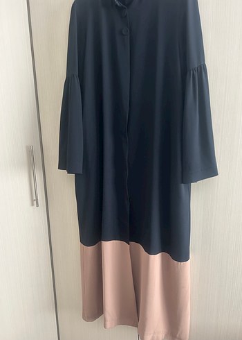 Uzun Kollu, Salaş Kesim, Drapeli Kadın abaya